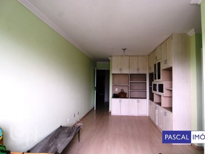 Apartamento à venda em Campo Belo com 60 m², 2 quartos, 2 vagas