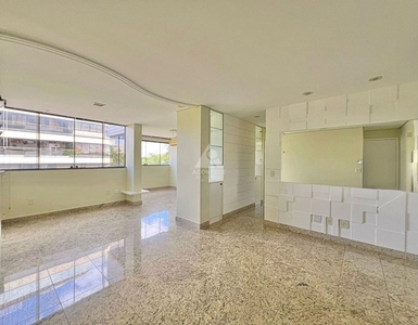 Apartamento à venda com 3 quartos no Sudoeste, Brasília