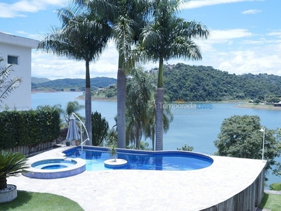 CASA BEIRA DA REPRESA, PISCINA, CHURRASQ. WI-FI, POMAR EM COND.FECHADO