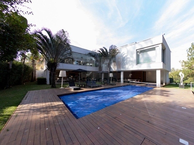Casa de 760 m² à venda Santana de Parnaíba, Brasil
