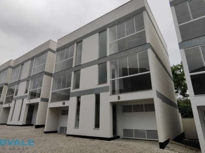 Casa em condomínio fechado com 2 quartos à venda em água verde, blumenau , 138 m2 por r$ 690.000