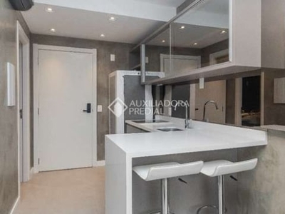 Loft com 1 quarto para alugar na rua tenente-coronel fabrício pilar, 311, mont serrat, porto alegre, 26 m2 por r$ 3.000