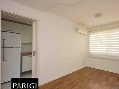 Apartamento com 2 dormitórios para alugar, 56 m² por R$ 3.134,00/mês - Floresta - Porto Al