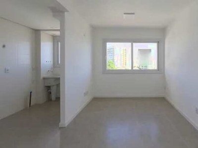 Apartamento com 2 Quartos para Alugar no bairro Centro com 55m²