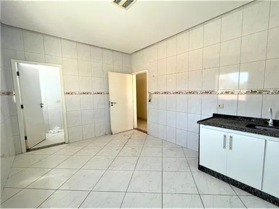 Apartamento com 3 dormitórios para alugar, 120 m² por R$ 1.200,00/mês - Centro - Guanambi/