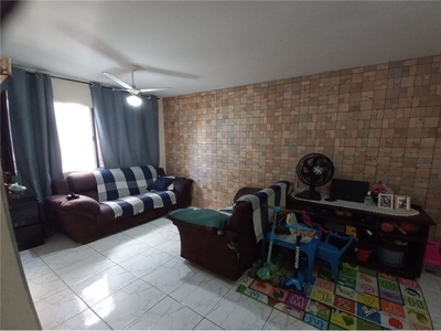 Apartamento em Parque São Vicente, Mauá/SP de 52m² 2 quartos à venda por R$ 199.000,00