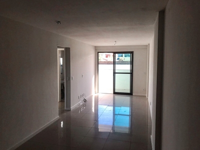 Apartamento em Piratininga, Niterói/RJ de 70m² 2 quartos à venda por R$ 689.000,00
