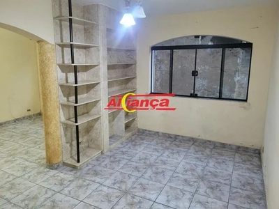 BELISSÍMO SOBRADO 157M², 03 DORMS- ÓTIMA LOCALIZAÇÃO