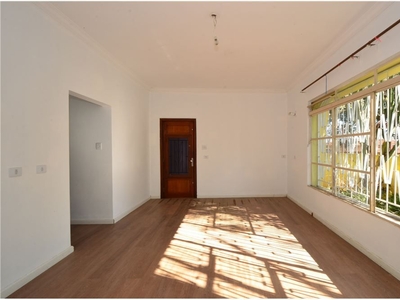 Casa em Campo Belo, São Paulo/SP de 183m² à venda por R$ 869.000,00