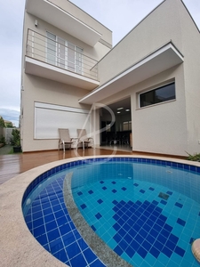 Casa em Jardim Itália, Cuiabá/MT de 317m² 4 quartos à venda por R$ 2.499.000,00