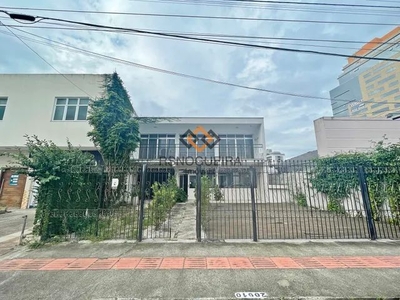 Casa para alugar no bairro Canto - Florianópolis/SC