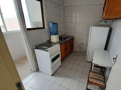 Kitnet com 1 dormitório para alugar, 40 m² por R$ 1.175,72/mês - Centro - Pelotas/RS