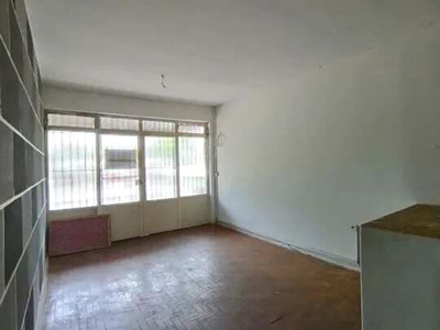 ÓTIMO SOBRADO RESIDENCIAL OU COMERCIAL - 3 DORMS - 2 SALAS - MACEDO