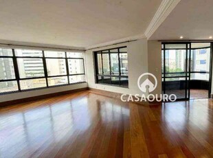 Apartamento com 4 quartos à venda no bairro Funcionários, 280m²