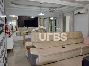 Casa com 3 quartos à venda no bairro Anhangüera, 227m²