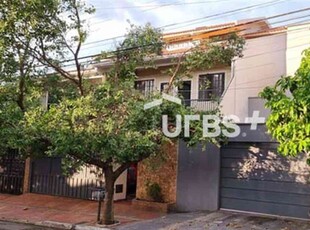 Casa com 4 quartos à venda no bairro Jardim América, 335m²