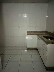 Apartamento em Conselheiro Paulino, Nova Friburgo/RJ de 80m² 2 quartos para locação R$ 850,00/mes