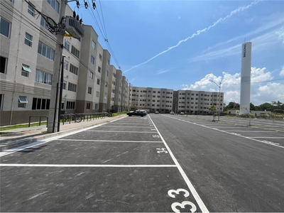 Apartamento em Guaratiba, Rio de Janeiro/RJ de 52m² 2 quartos à venda por R$ 214.000,00
