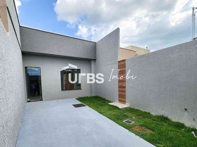 Casa com 2 quartos à venda no bairro Setor Grajaú, 98m²