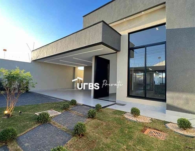 Casa com 4 quartos à venda no bairro Residencial Moinho dos Ventos, 360m²