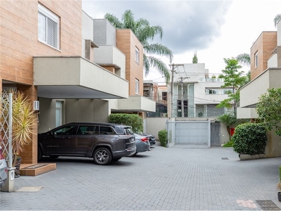 Casa em Alto da Boa Vista, São Paulo/SP de 275m² 5 quartos à venda por R$ 3.159.000,00