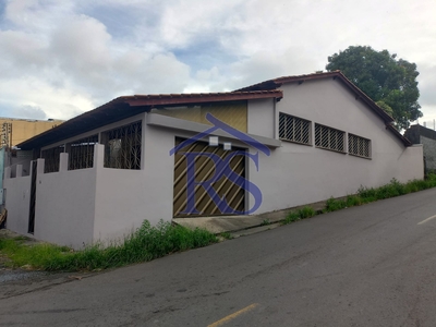 Casa em Dom Pedro, Manaus/AM de 250m² 3 quartos para locação R$ 3.500,00/mes