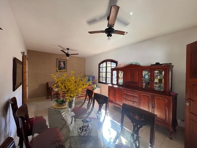 Casa em Itaipu, Niterói/RJ de 134m² 3 quartos à venda por R$ 689.000,00
