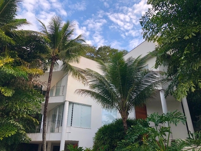Casa em Itaipu, Niterói/RJ de 390m² 6 quartos à venda por R$ 2.099.000,00