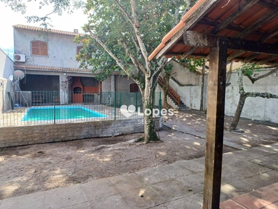 Casa em Jardim Atlântico Leste (Itaipuaçu), Maricá/RJ de 137m² 4 quartos à venda por R$ 397.000,00