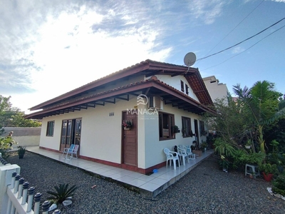 Casa em Jardim Icaraí, Barra Velha/SC de 375m² 4 quartos à venda por R$ 599.000,00
