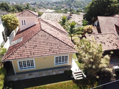 Casa em Mata Paca, Niterói/RJ de 250m² 3 quartos à venda por R$ 1.099.000,00