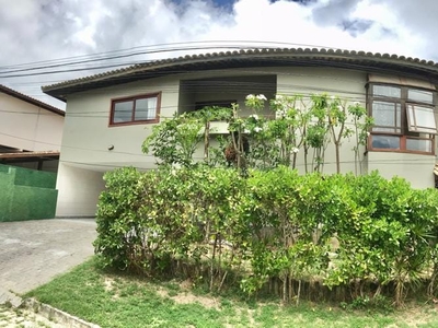 Casa em Recreio Ipitanga, Lauro De Freitas/BA de 320m² 5 quartos à venda por R$ 1.099.000,00