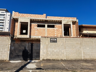 Casa em Residencial Portal da Mantiqueira, Taubaté/SP de 149m² 3 quartos à venda por R$ 599.000,00