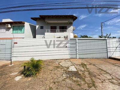 Casa em Santa Fé, Campo Grande/MS de 380m² 3 quartos à venda por R$ 1.249.000,00