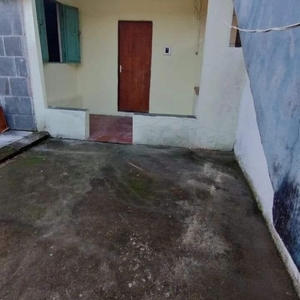 Casa em Vila Muriqui, Mangaratiba/RJ de 50m² 2 quartos à venda por R$ 149.000,00