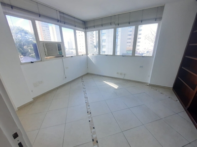 Sala em Perdizes, São Paulo/SP de 48m² para locação R$ 1.950,00/mes