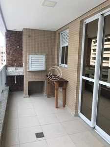 Apartamento para venda possui 93 metros quadrados com 3 quartos em Centro - Florianópolis