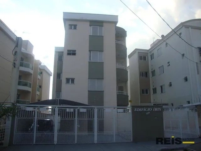Apartamento com 2 dormitórios para alugar, 70 m² por R$ 1.728,67/mês - Parque Campolim - S