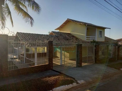 Casa com 4 quartos para alugar, 350 m² por R$ 6.035/mês - Praia Angélica - Lagoa Santa/MG