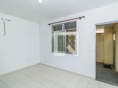 Casa para Aluguel - Ramos, 2 Quartos, 80 m2