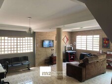 Casa com 4 quartos à venda no bairro Jardim Guanabara I, 615m²