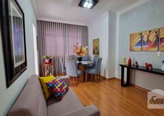 Apartamento com 3 quartos à venda no bairro Santa Lúcia, 90m²