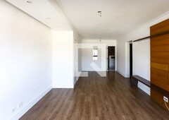 APARTAMENTO no 5º andar com 3 dormitórios e 3 garagens