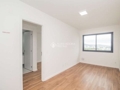 Apartamento com 1 quarto para alugar na avenida senador tarso dutra, 431, petrópolis, porto alegre, 40 m2 por r$ 2.700