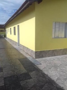 Casa com 2 Quartos e 1 banheiro à Venda, 60 m² por R$ 210.000