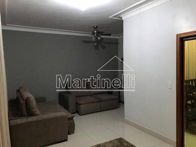 Casa com 3 Quartos e 4 banheiros à Venda, 240 m² por R$ 500.000