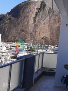 Apartamento à venda em Copacabana com 133 m², 2 quartos, 1 suíte, 1 vaga