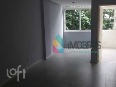Apartamento à venda em Flamengo com 70 m², 3 quartos, 1 suíte