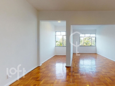 Apartamento à venda em Gávea com 79 m², 2 quartos, 1 vaga