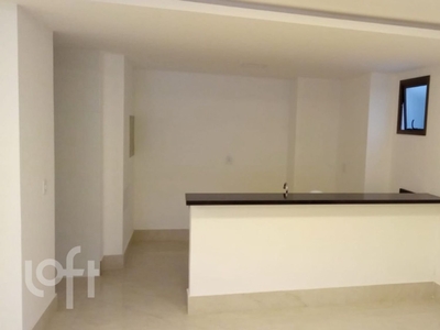 Apartamento à venda em Recreio dos Bandeirantes com 106 m², 3 quartos, 1 suíte, 2 vagas